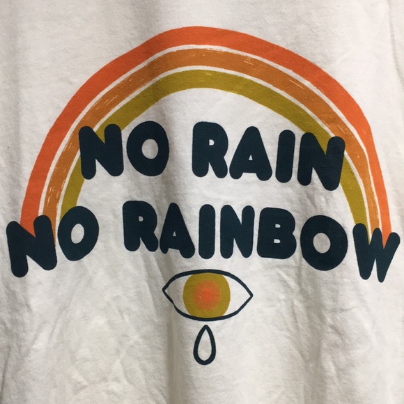 Women’s retro tees with ‘no rain no rainbow’ logo - Picture 2 of 5